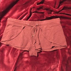 dark orange pacsun shorts 🧡